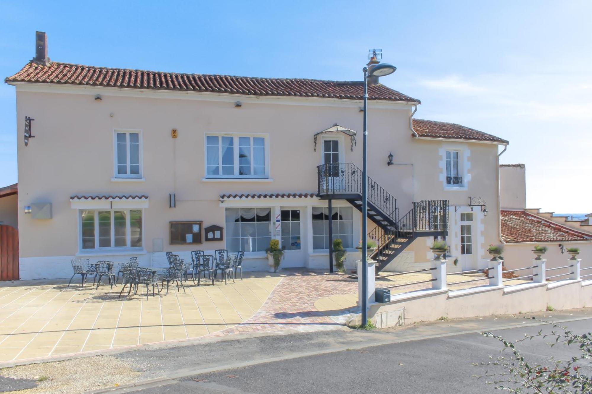La Marmotte A Queue Plate Bed & Breakfast Le Beugnon Bagian luar foto
